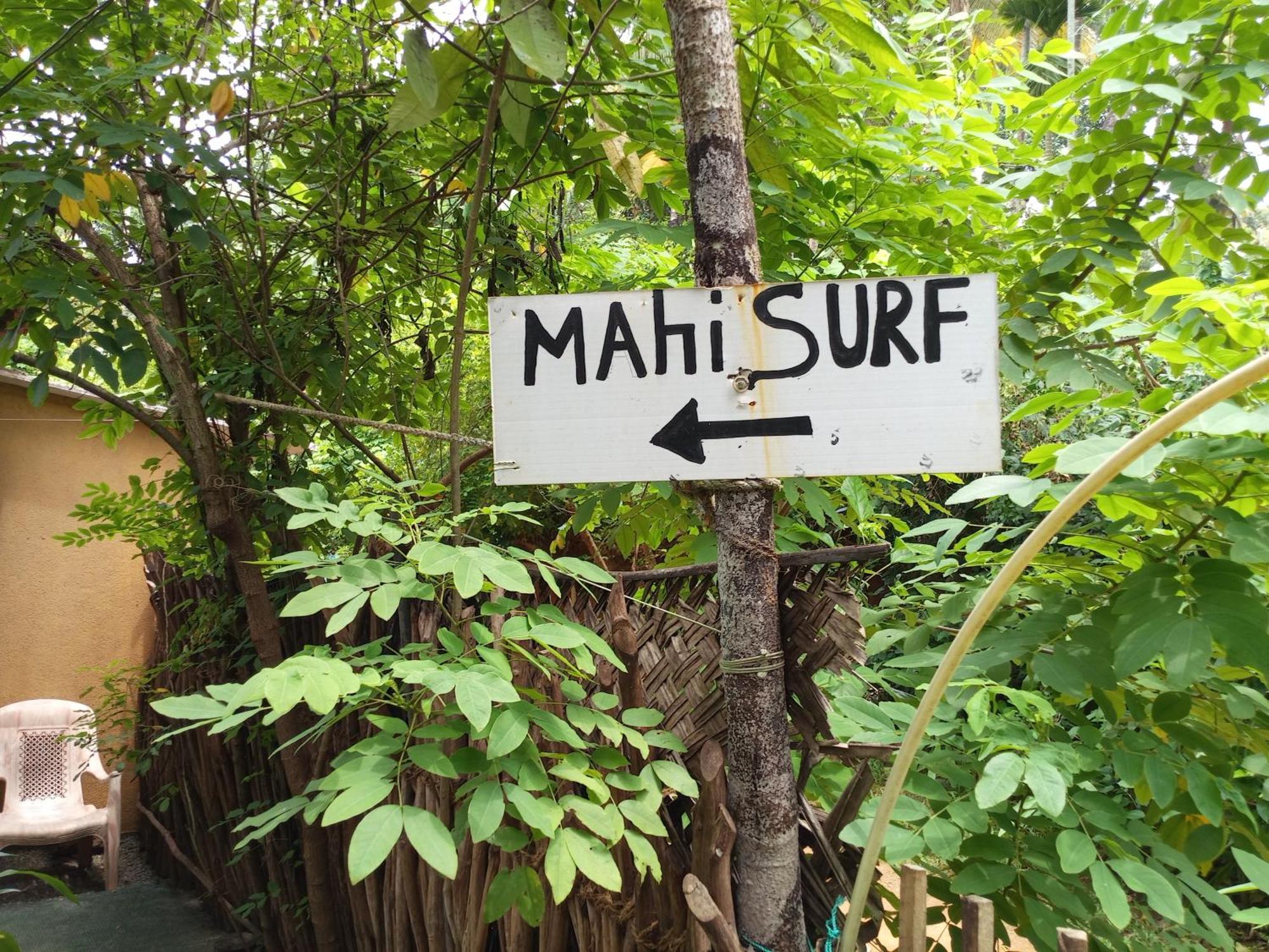 Hiriketiya Mahi Surf Apartment Dikwella Bagian luar foto